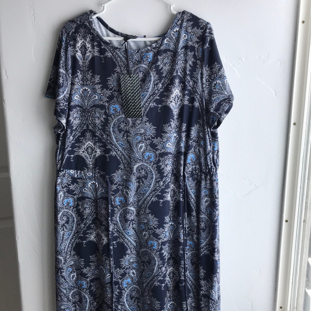Women’s Paisley Midi Dress